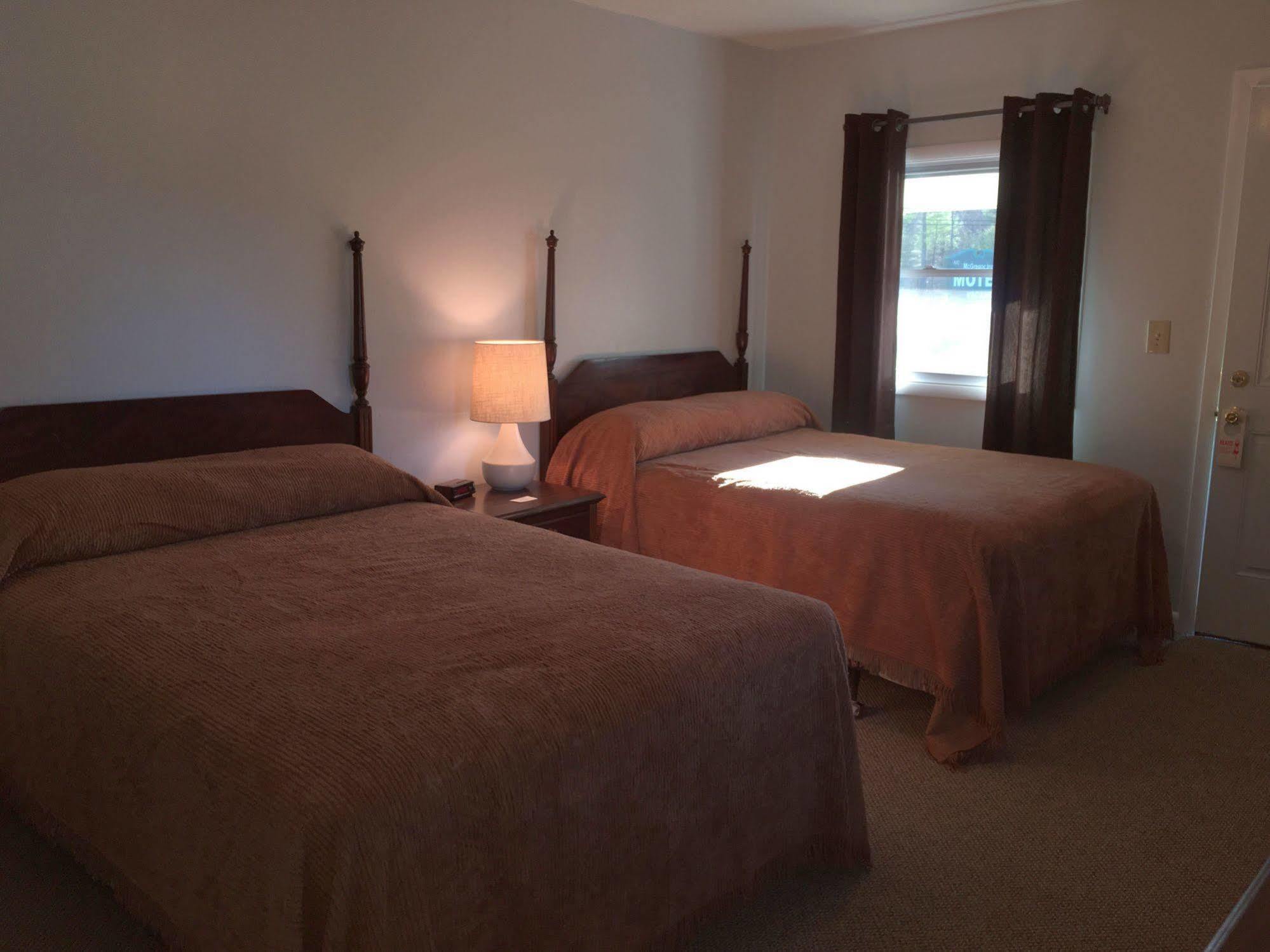 Wilton Mcgregor Inn Motel المظهر الخارجي الصورة